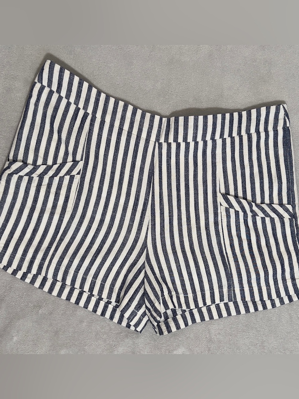 Anthropologie ett:twa blue and White Striped Women’s Linen Shorts - Picture 2 of 11